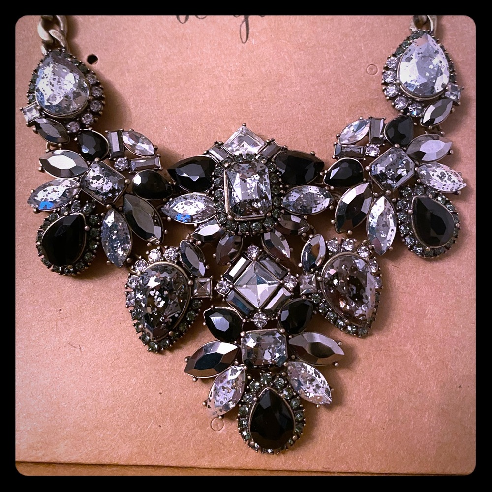 C+I “Midnight Palace” stmt necklace - display